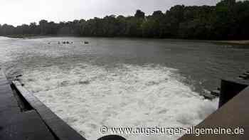 Dauerregen in Augsburg: Brunnenbach in Haunstetten droht überzulaufen