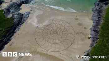 Beach art to open Cornish climate change festival