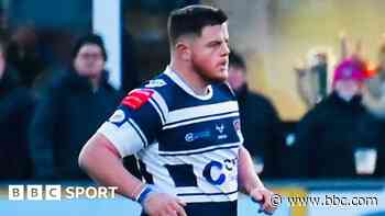 Pirates sign Coventry prop Andrews