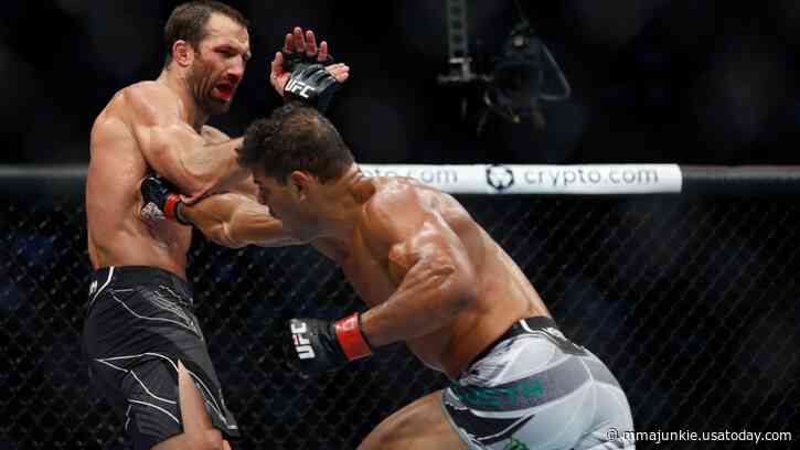 UFC free fight: Paulo Costa outslugs Luke Rockhold in wild Fight of the Night