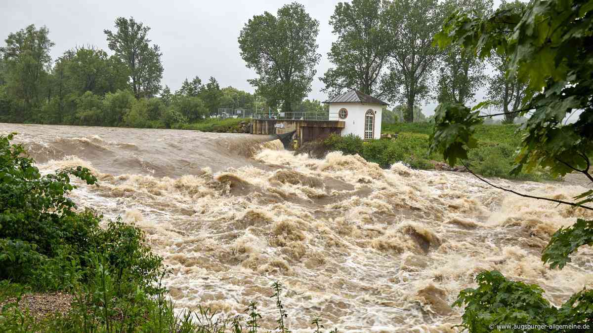 Am Diebelbach wird das Hochwasserschutzsystem aufgebaut