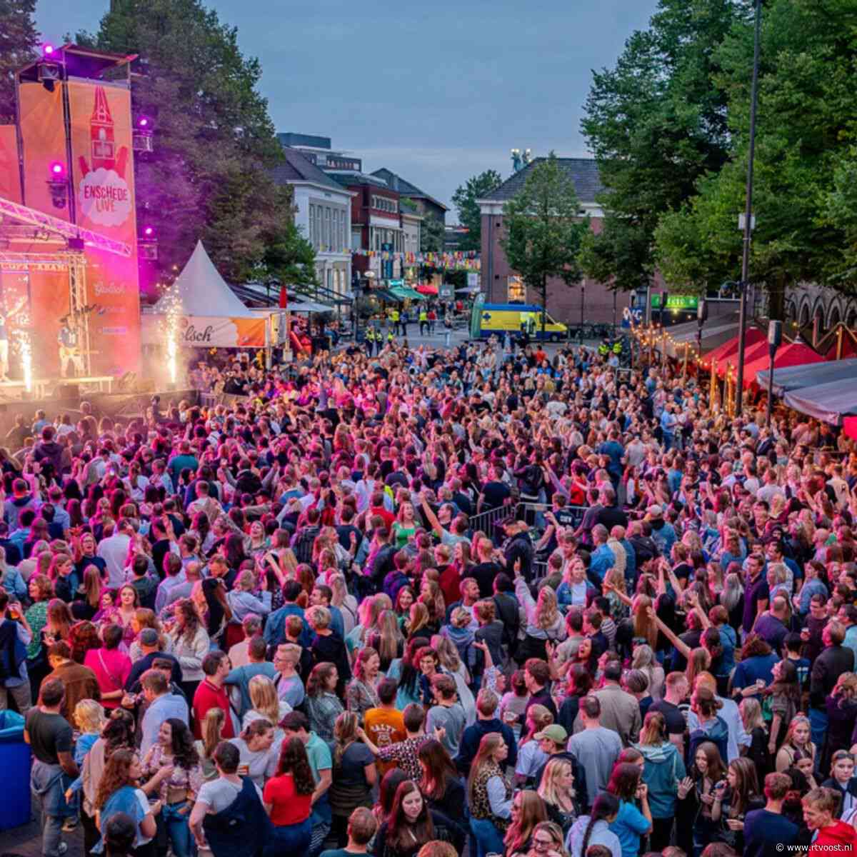 Door voetbalrellen en prijsstijgingen: zomerfeesten in Enschede flink kleiner