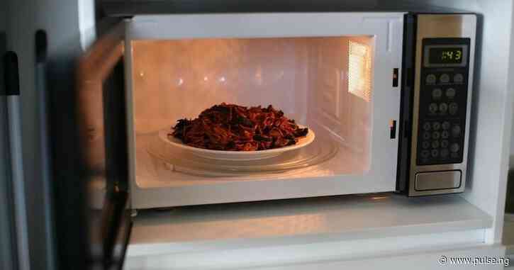 Why you should cover food while warming it in the microwave