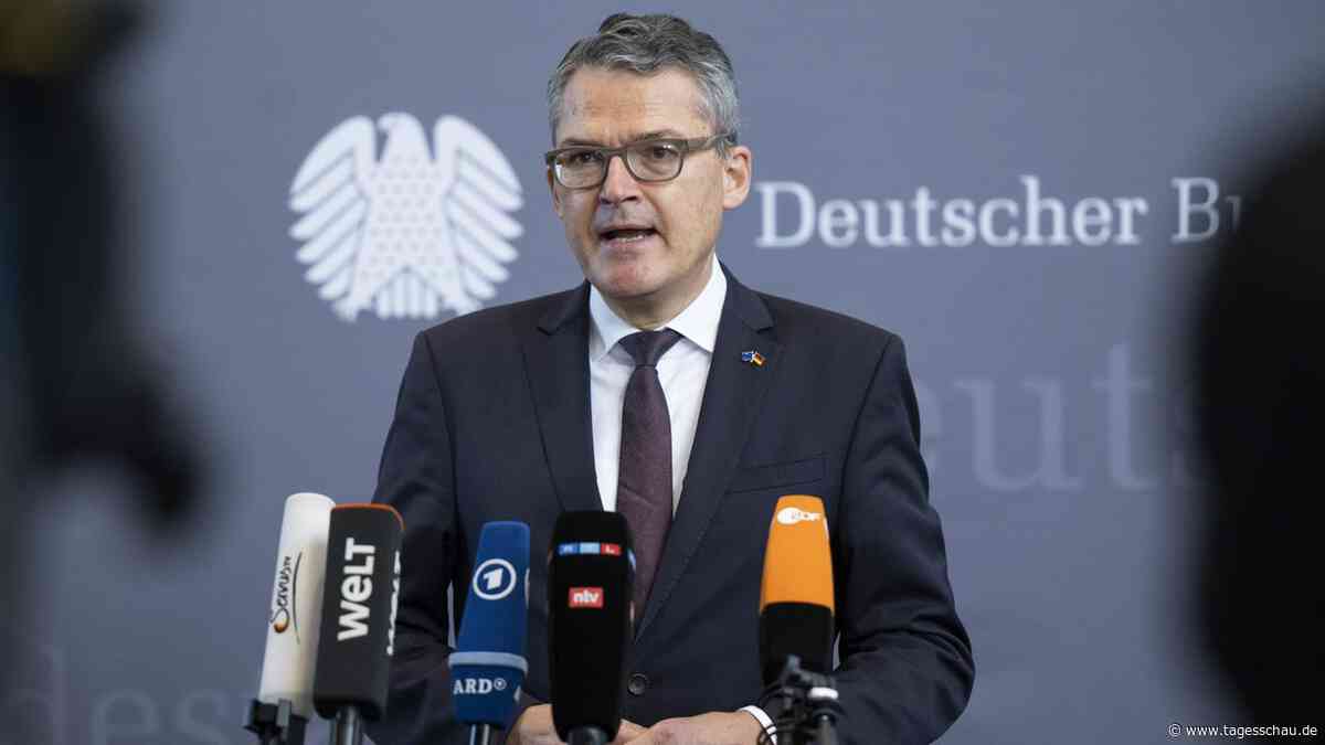 CDU-Politiker Kiesewetter in Aalen bei Wahlkampf angegangen