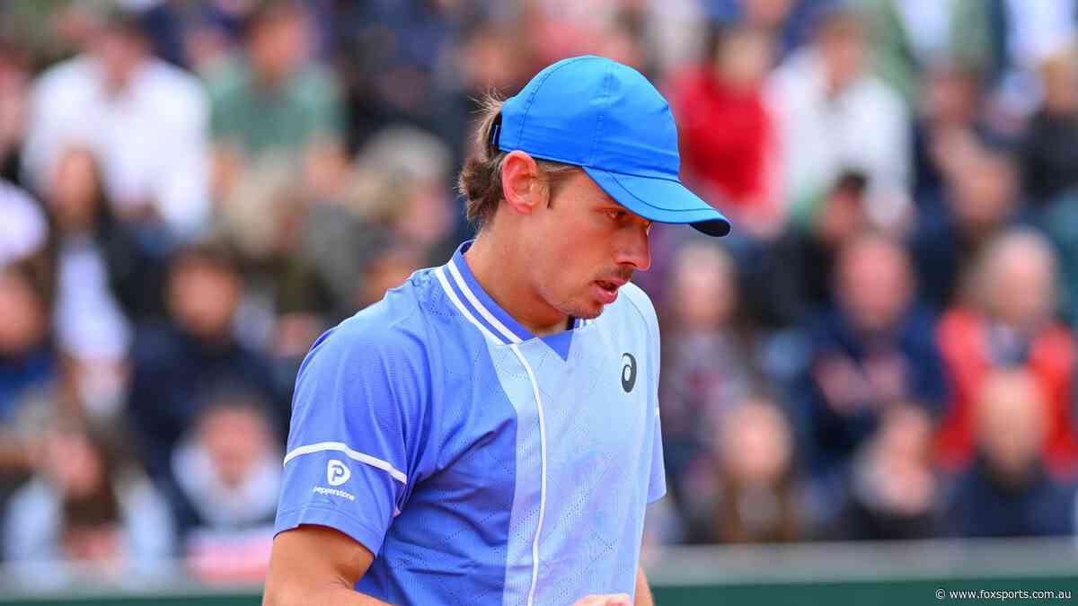 De Minaur topples German giant in big breakthrough in Paris to book a meeting with an old rival
