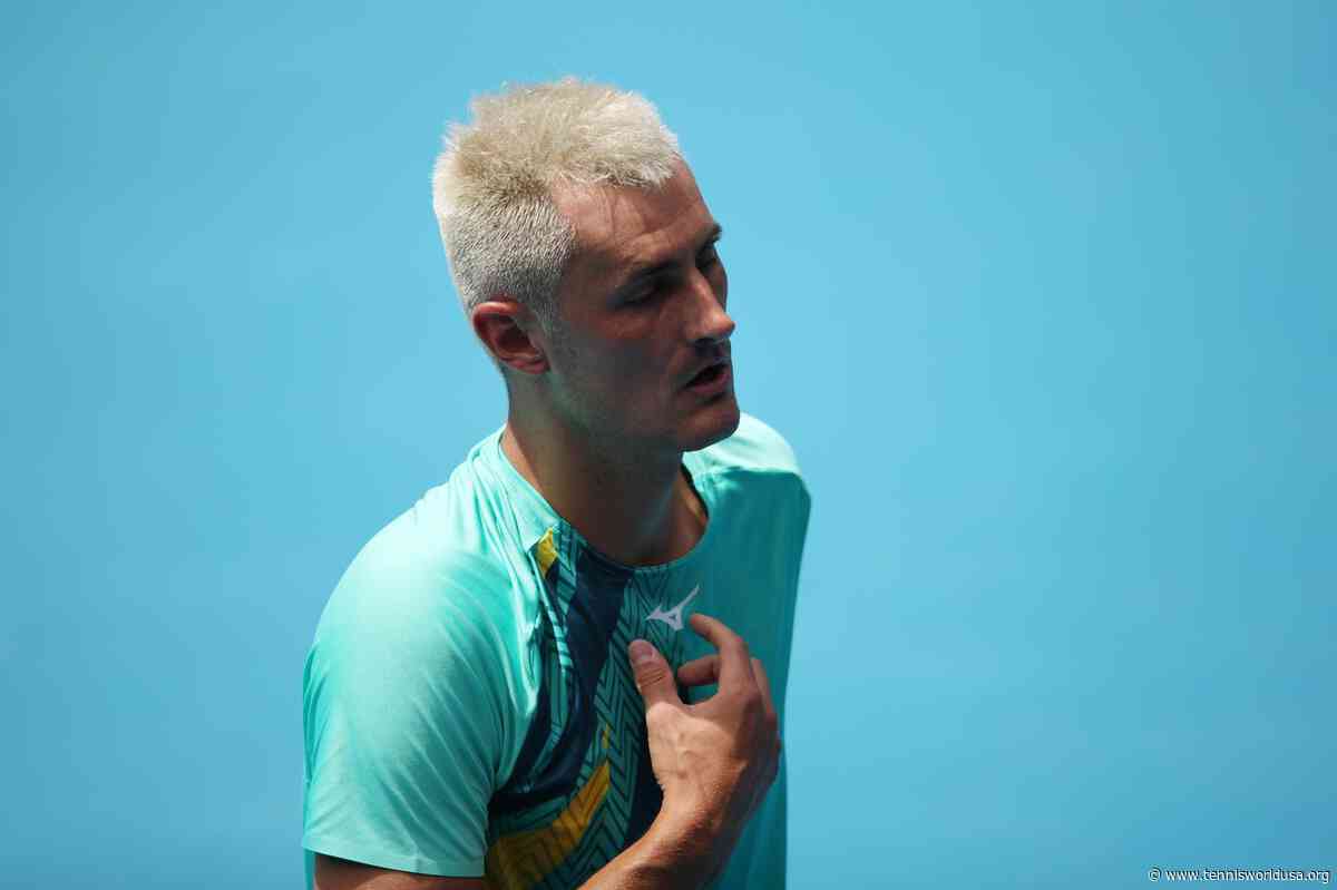 Bernard Tomic gets into argument with girlfriend mid-match: 'You tested positive...'