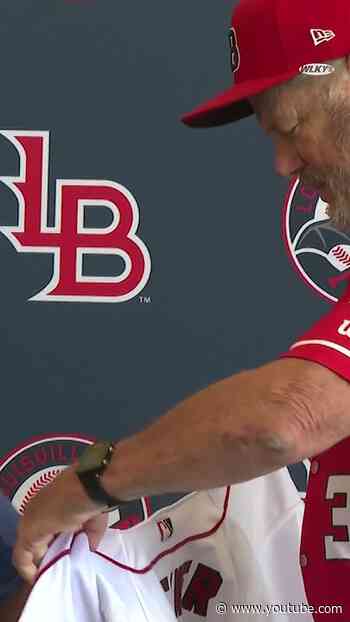 Louisville Bats sign Norton Children's "Super Kid" to 1-day contract