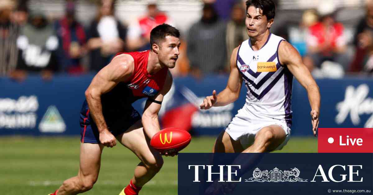 AFL 2024 round 12 LIVE updates: Dominate Dockers take early lead against Dees in Alice Springs