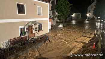 Keine zwei Wochen nach letztem Unwetter: Stadt in Bayern erneut geflutet