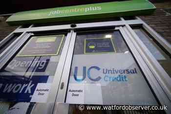 Hertfordshire: Benefit claimants still waiting for Universal Credit