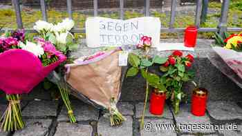 Nach Messerangriff: Mahnwache gegen Gewalt und Hass in Mannheim