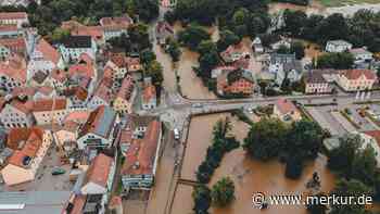 „Aufgrund der Prognosen überraschend“: Hochwasser bedroht historische Altstadt in Bayern