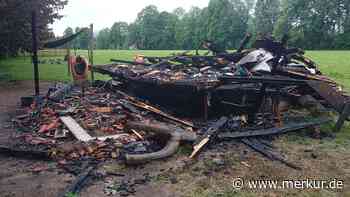 Feuer im Kindergarten St. Margareth: Bauwagen der Waldgruppe niedergebrannt