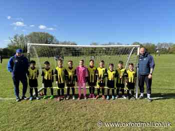 Vistry sponsorship boosts youth football in Didcot with new team kit