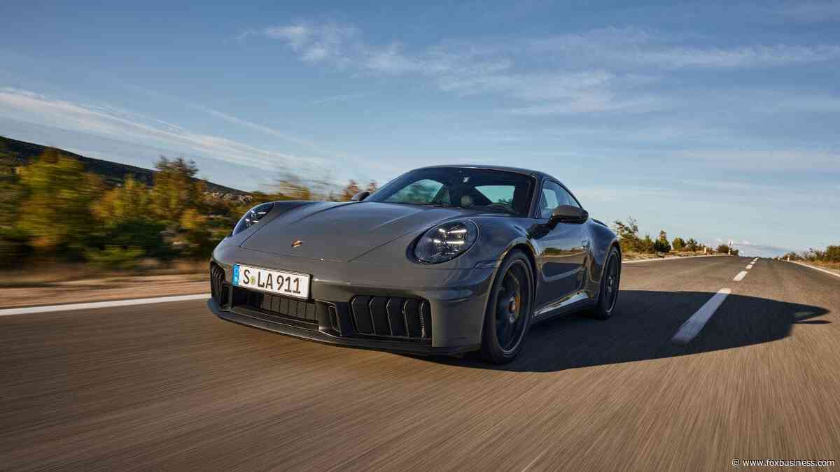 See it: Porsche unveils new 911 hybrid