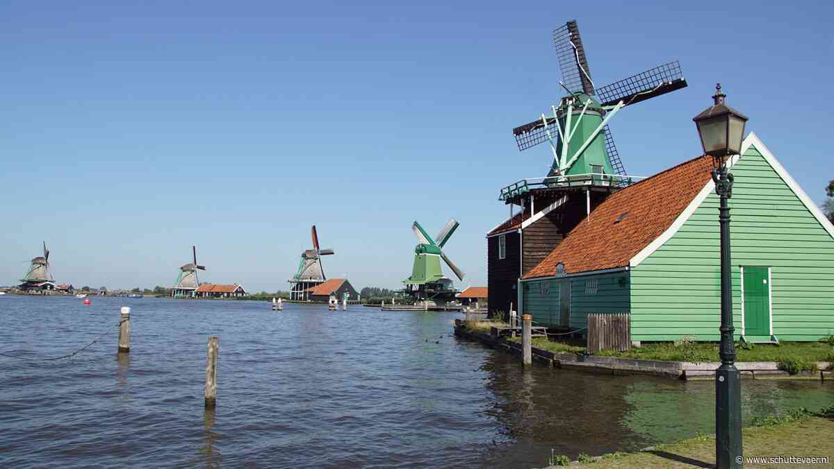 Zaanstad verbiedt particuliere bootsteiger in de Zaan