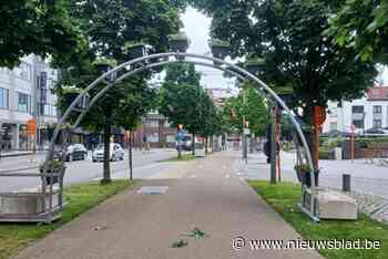 20 bloemenbogen sieren Groene Boulevard voor Virga Jessefeesten in Hasselt