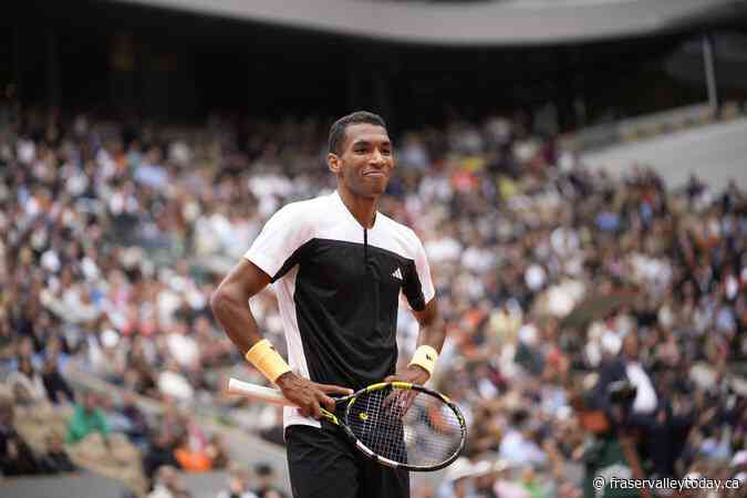 Alcaraz defeats Canada’s Auger-Aliassime in fourth round at French Open