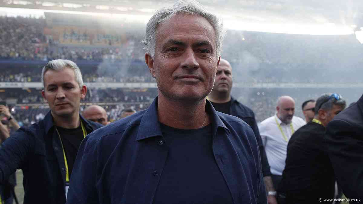 Jose Mourinho pulls in a raucous crowd of tens of thousands in Istanbul as he's officially unveiled by Fenerbahce... as legendary Portuguese boss returns to football five months after he was sacked by Roma