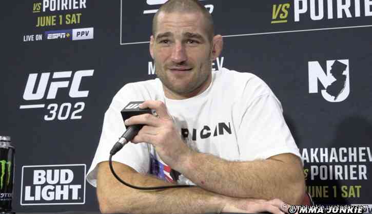 Sean Strickland plans to wait for UFC title shot: 'I f*cking paid my f*cking dues'