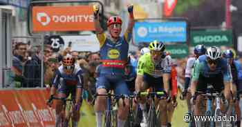 Mads Pedersen sprint naar dubbelslag in eerste etappe Dauphiné, Abrahamsen boekt in Brussel eerste profzege