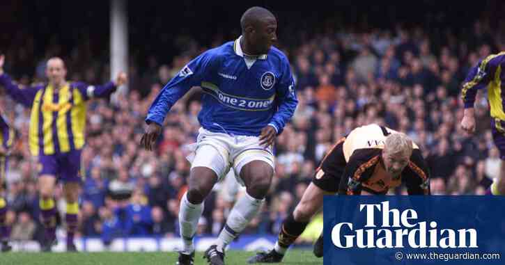 Everton send message of support to seriously ill Kevin Campbell