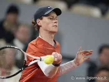 Roland Garros, Sinner in campo contro Moutet: 1-5 1° set | DIRETTA