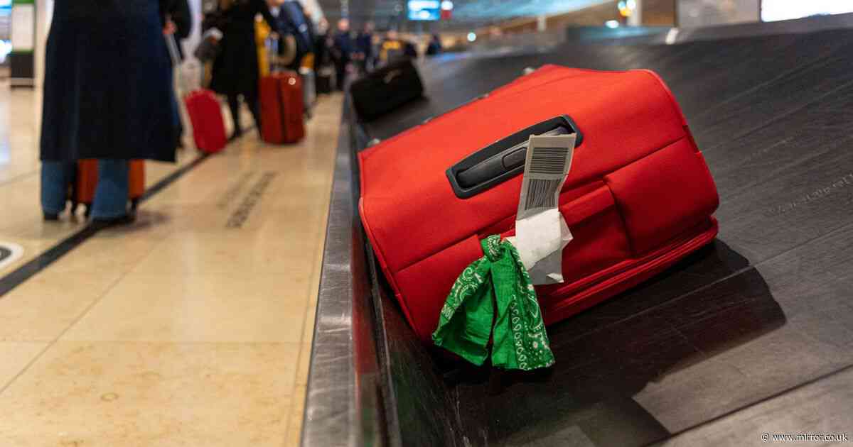 Baggage handler reveals why you should never tie a ribbon to your suitcase