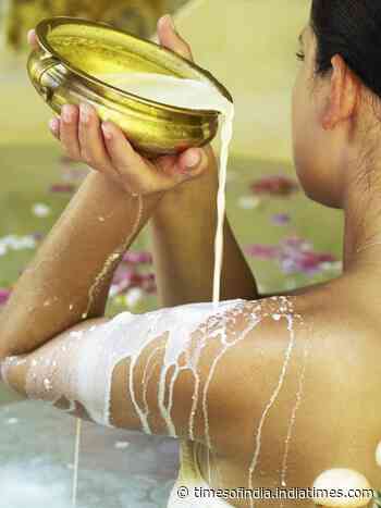 Recreate Cleopatra's milk bath for glowing skin