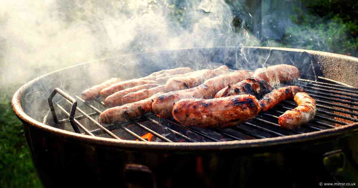 Cleaning expert hails 30p hack to lift 'lingering grime' from your BBQ
