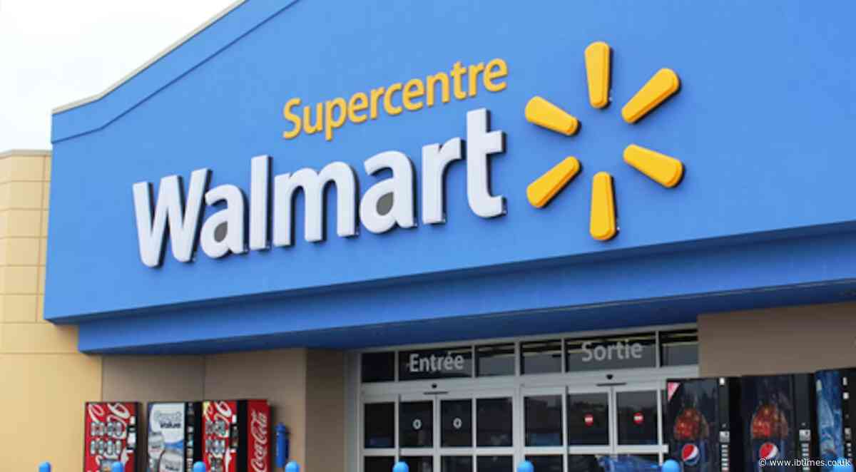 Walmart Manager Shocked He Can Earn Up To $530K with 200% Performance Bonus And Stocks