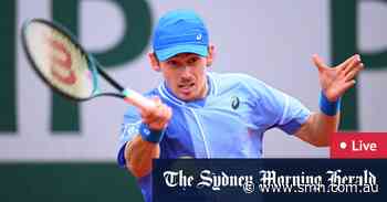 Roland-Garros LIVE updates: Alex de Minaur v Daniil Medvedev