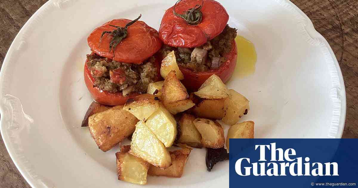Rachel Roddy’s recipe for stuffed tomatoes | A kitchen in Rome