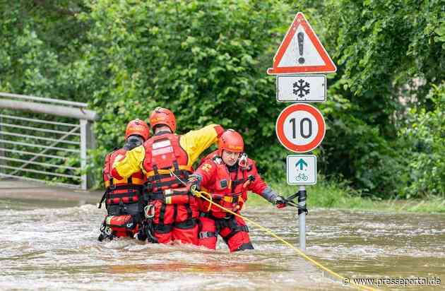 Hochwasser: DLRG aus Baden-Württemberg, Hessen und NRW auf dem Weg nach Bayern