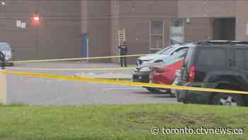 1 dead, 4 others injured after shooting outside Rexdale high school: police