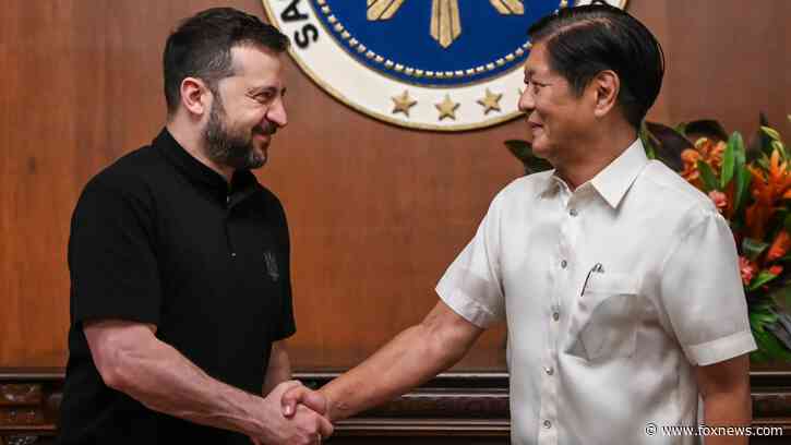 Zelenskyy accuses China and Russia of undermining peace summit during visit to Manila