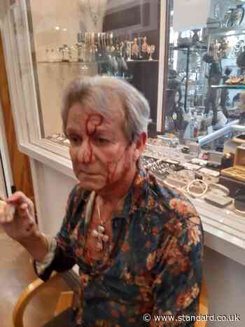 Celebrity antiques expert Ian Towning thanks fans after being 'smashed to bits' by thugs who raided his Chelsea store