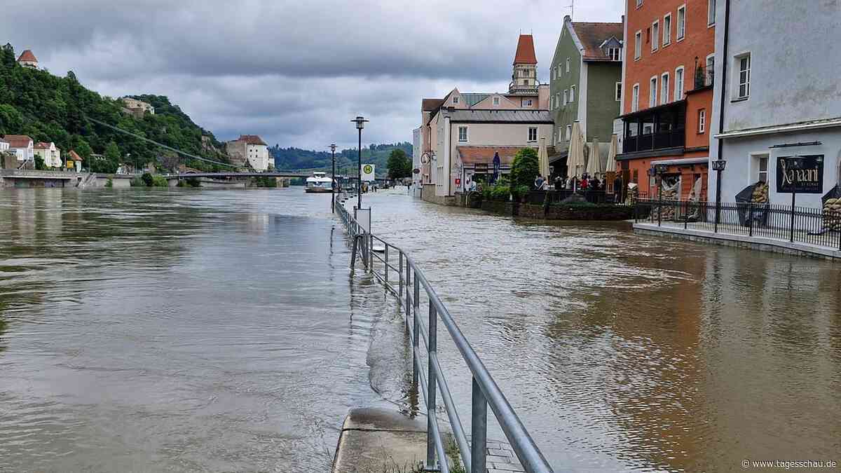 Hochwasserlage bleibt in Bayern und Baden-Württemberg weiterhin ernst