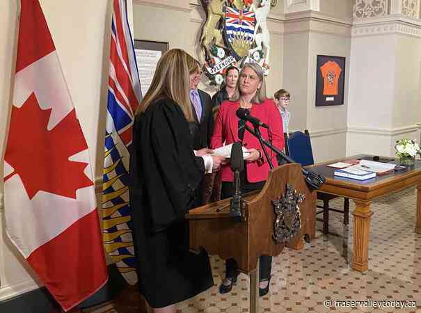 Elenore Sturko leaves BC United party for Conservatives to ‘defeat the NDP’
