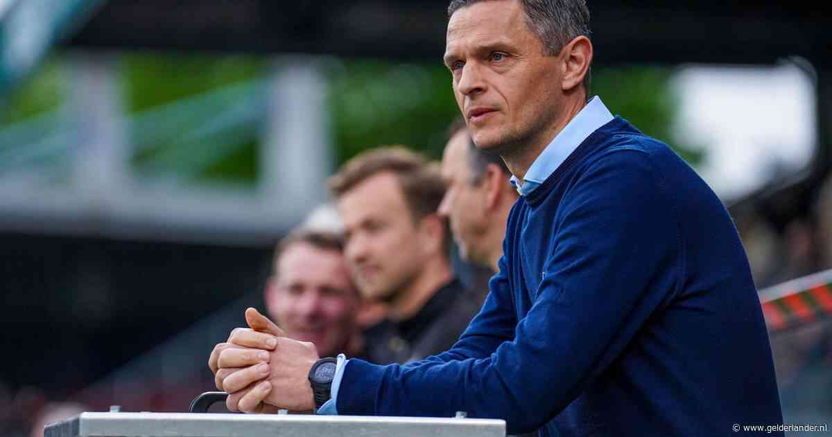 NEC-trainer Meijer samen met Bosz en Slot genomineerd voor titel ‘trainer van het jaar’ in de eredivisie