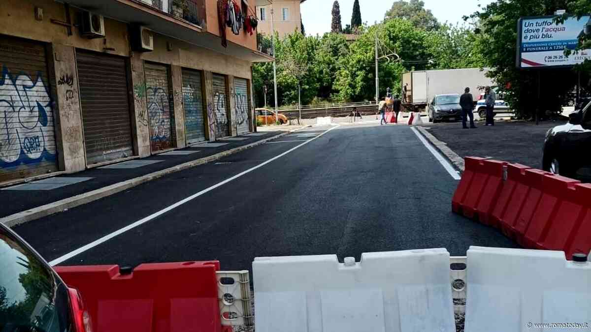 Riparata (dopo tre anni di attesa) la maxi voragine di via Zenodossio ...