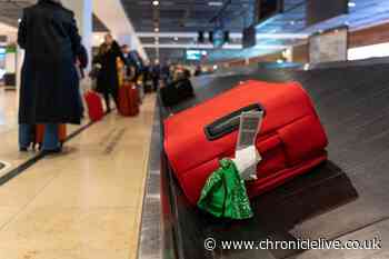 Baggage handler shares why you should never tie a ribbon to your suitcase