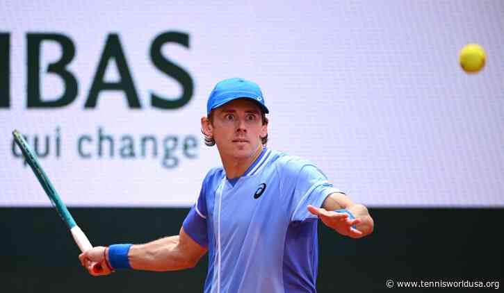 Alex de Minaur rips the Roland Garros board for the controversial schedule