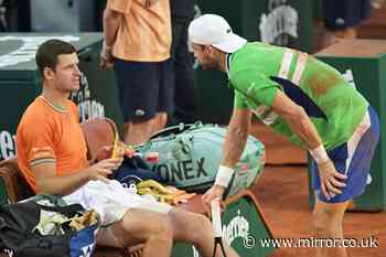 French Open star asks opponent to help change umpire in middle of match
