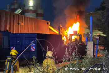 Uitslaande brand bij recyclagepark in Wijnegem