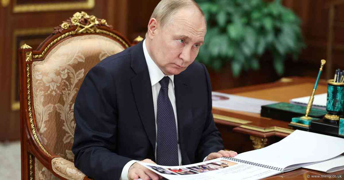 Paranoid Vladimir Putin loses grip on staff and is terrified of attempted coups