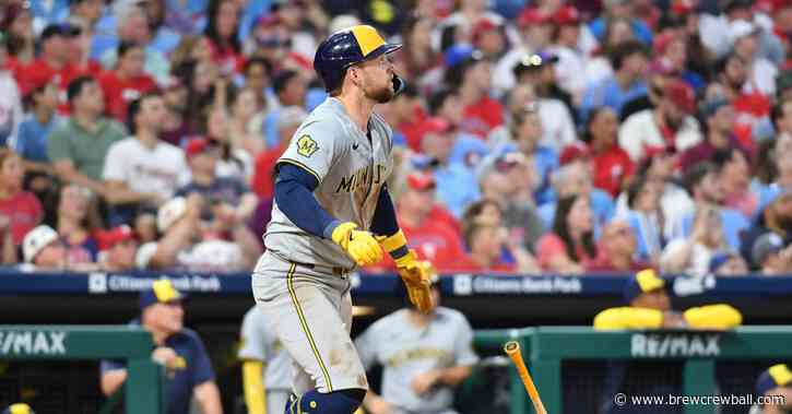 Brewers miss the big hit in 3-1 loss to Phillies