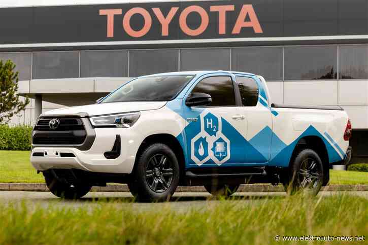 Toyota startet Kundentests mit Wasserstoff-Hilux