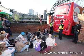 Protesters block Labour 'Battle' bus from leaving Gateshead Quayside by sitting behind it