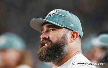 Jason Kelce has joined the great showering debate — and people have opinions